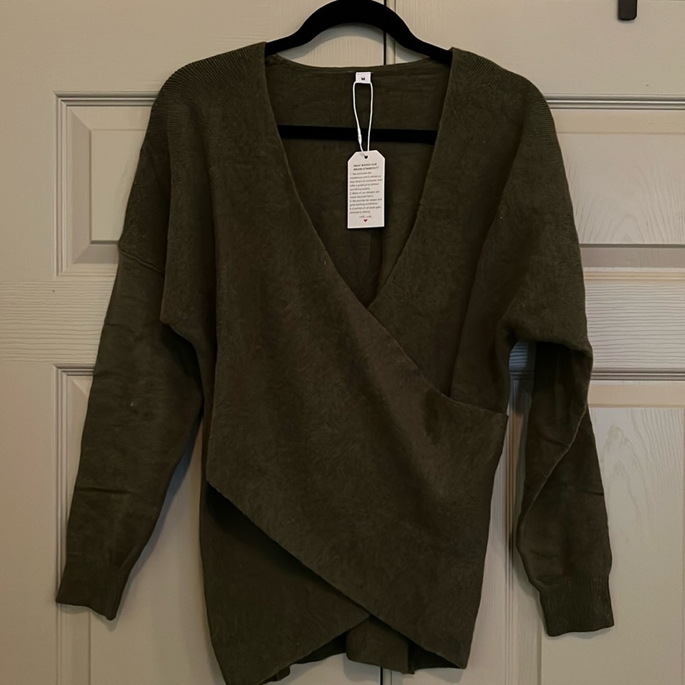 NWT Cross front sweater